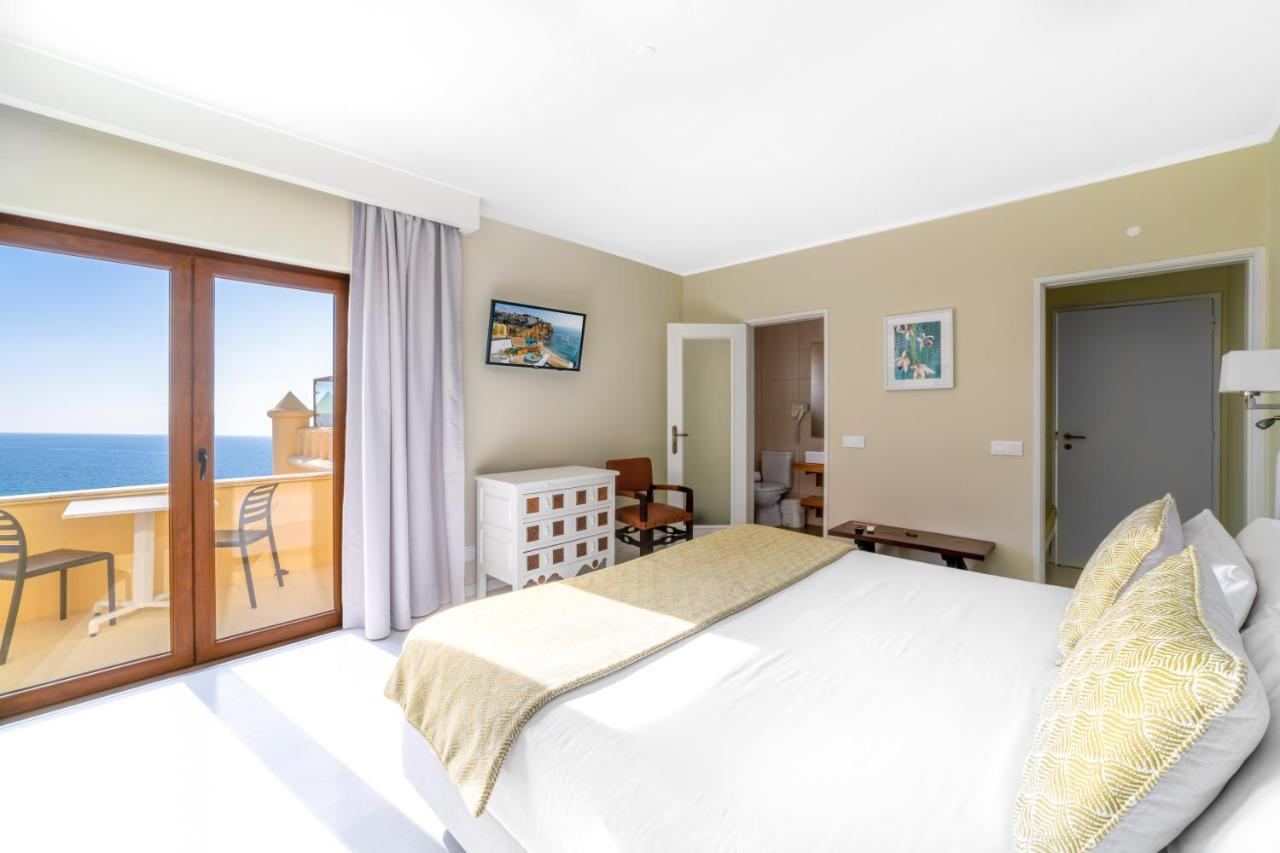 קארבואירו Castelo Guest House מראה חיצוני תמונה