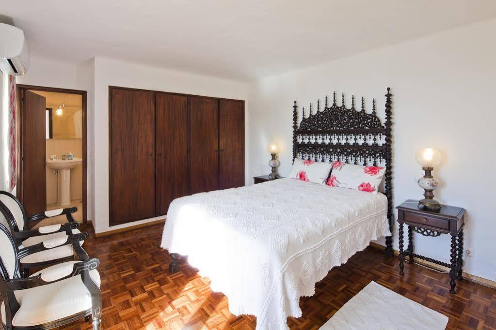 קארבואירו Castelo Guest House מראה חיצוני תמונה