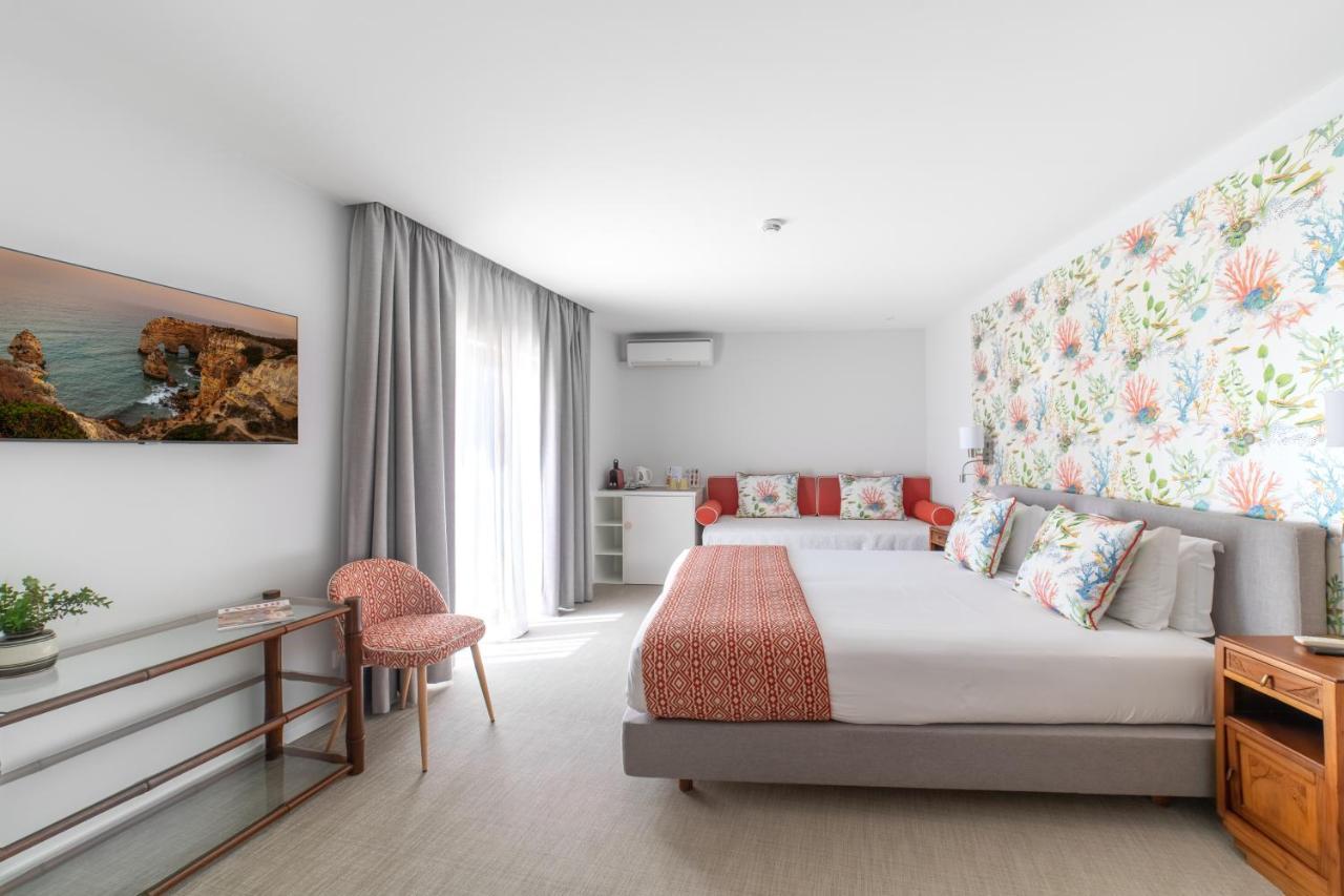 קארבואירו Castelo Guest House מראה חיצוני תמונה